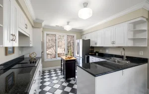 Lire la suite à propos de l’article Le carrelage de cuisine antidérapant : un choix sûr et esthétique pour votre intérieur